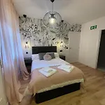 A 4 Min Andando Del Metro 3 Habitaciones Con Bano Privado